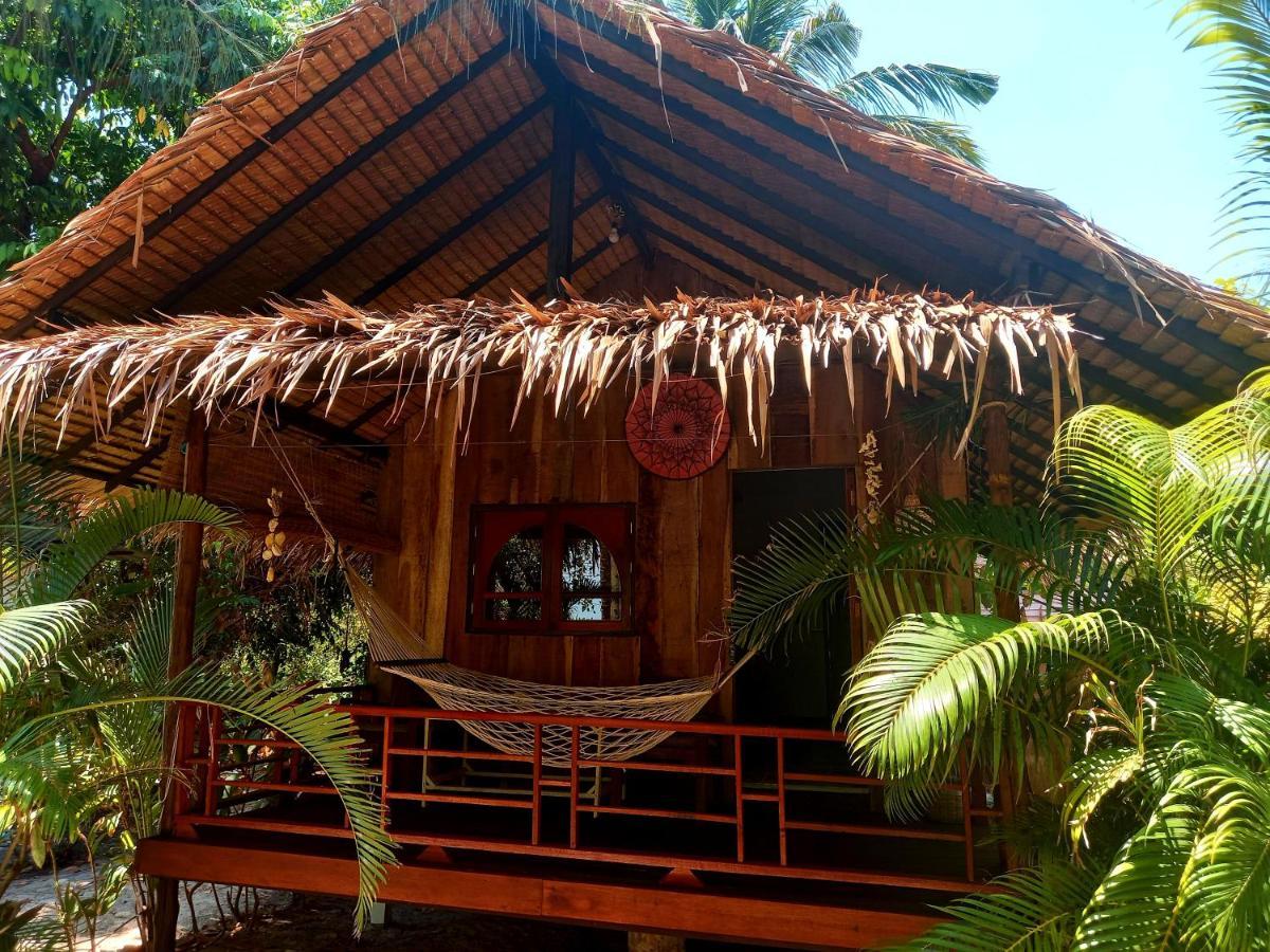 Sabai Sabai Beach Bungalows Koh Phayam Buitenkant foto