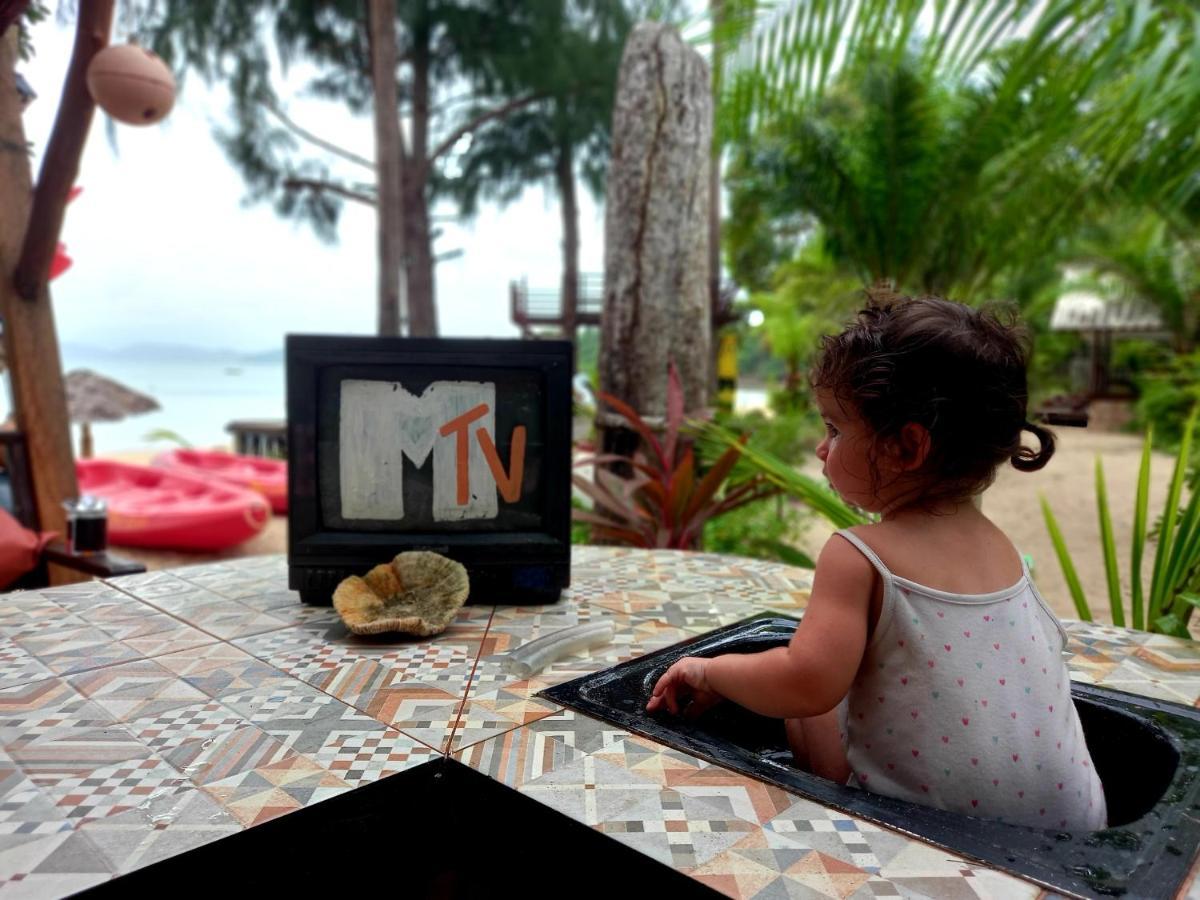 Sabai Sabai Beach Bungalows Koh Phayam Buitenkant foto