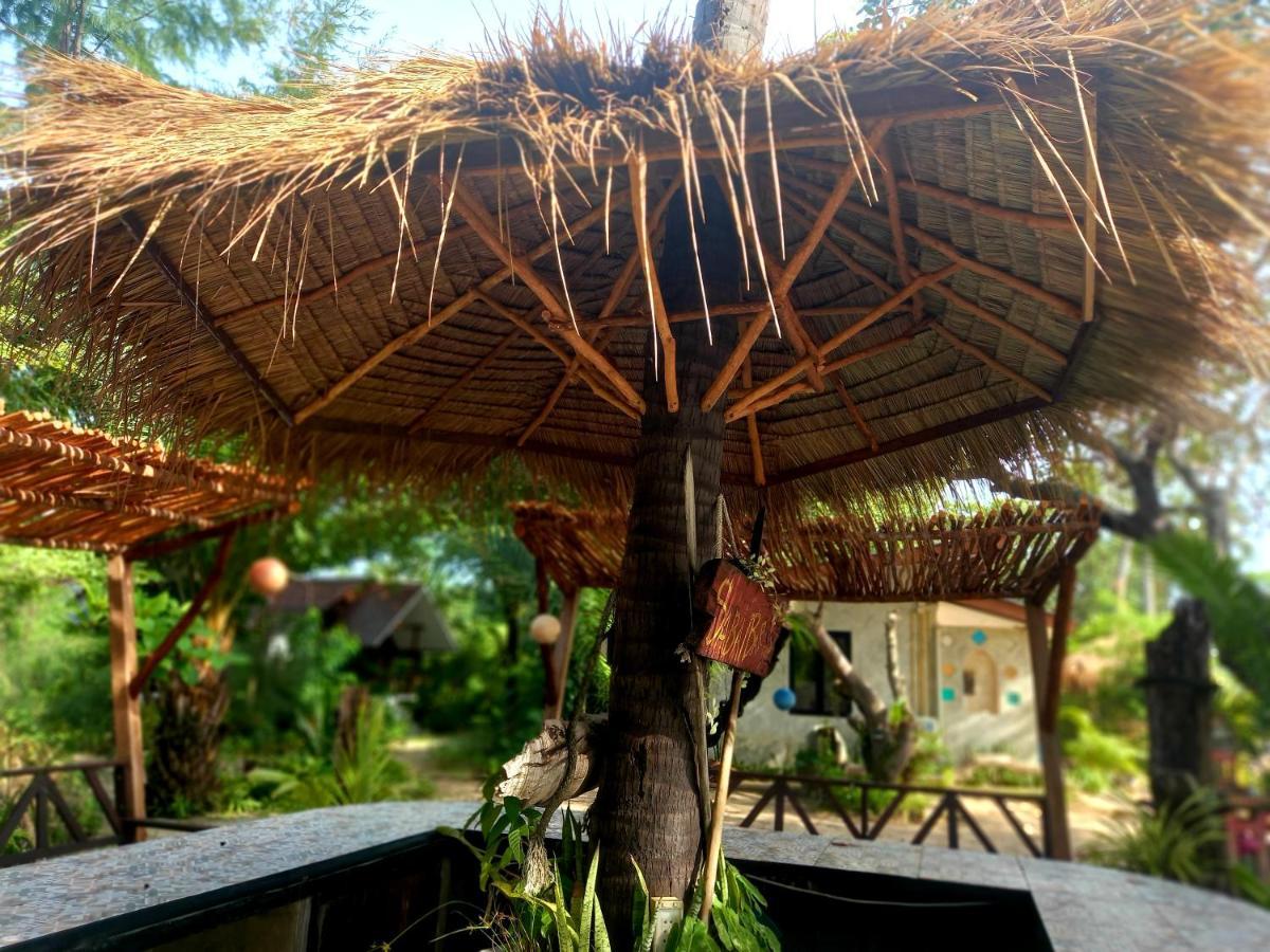 Sabai Sabai Beach Bungalows Koh Phayam Buitenkant foto