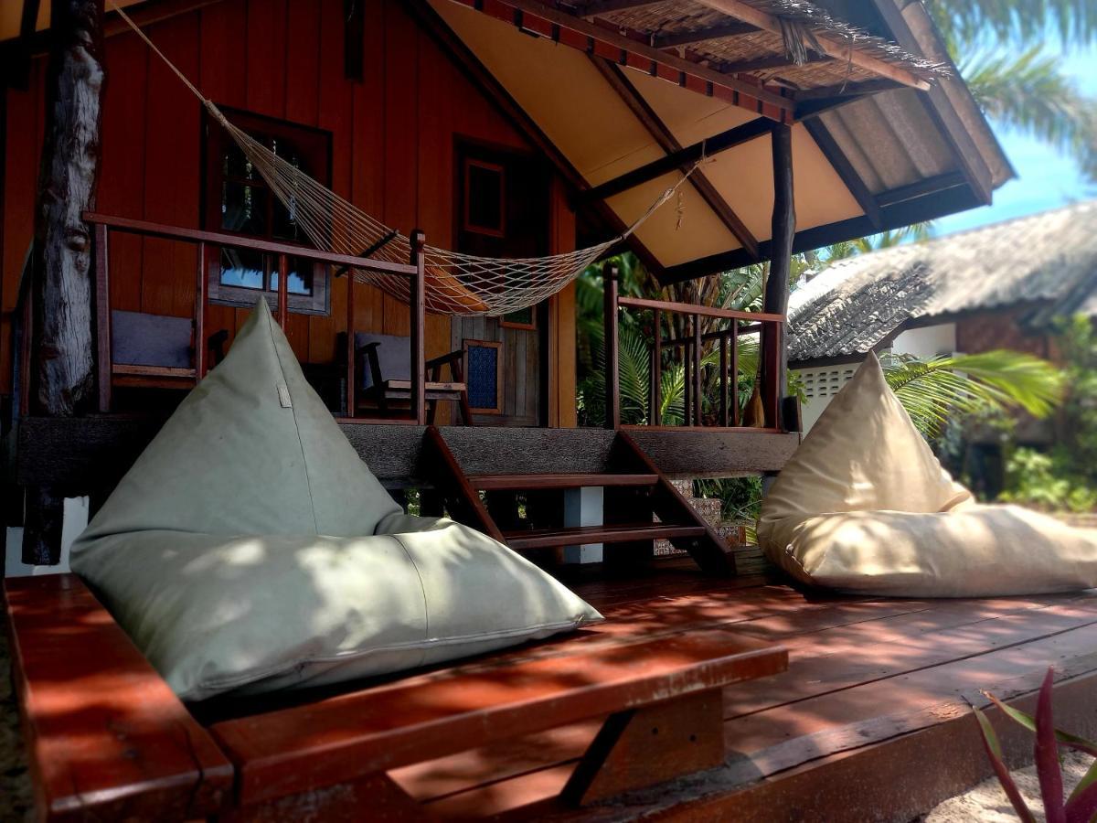 Sabai Sabai Beach Bungalows Koh Phayam Buitenkant foto