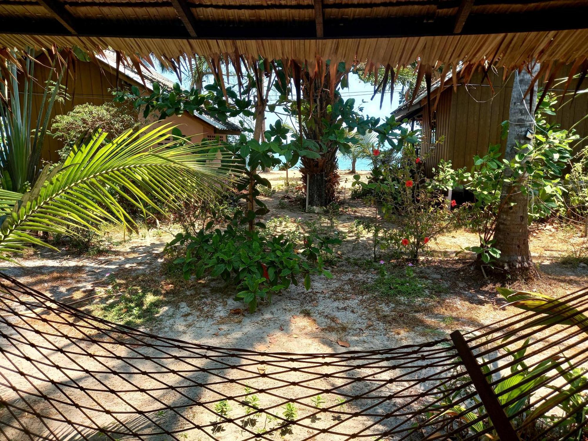 Sabai Sabai Beach Bungalows Koh Phayam Kamer foto