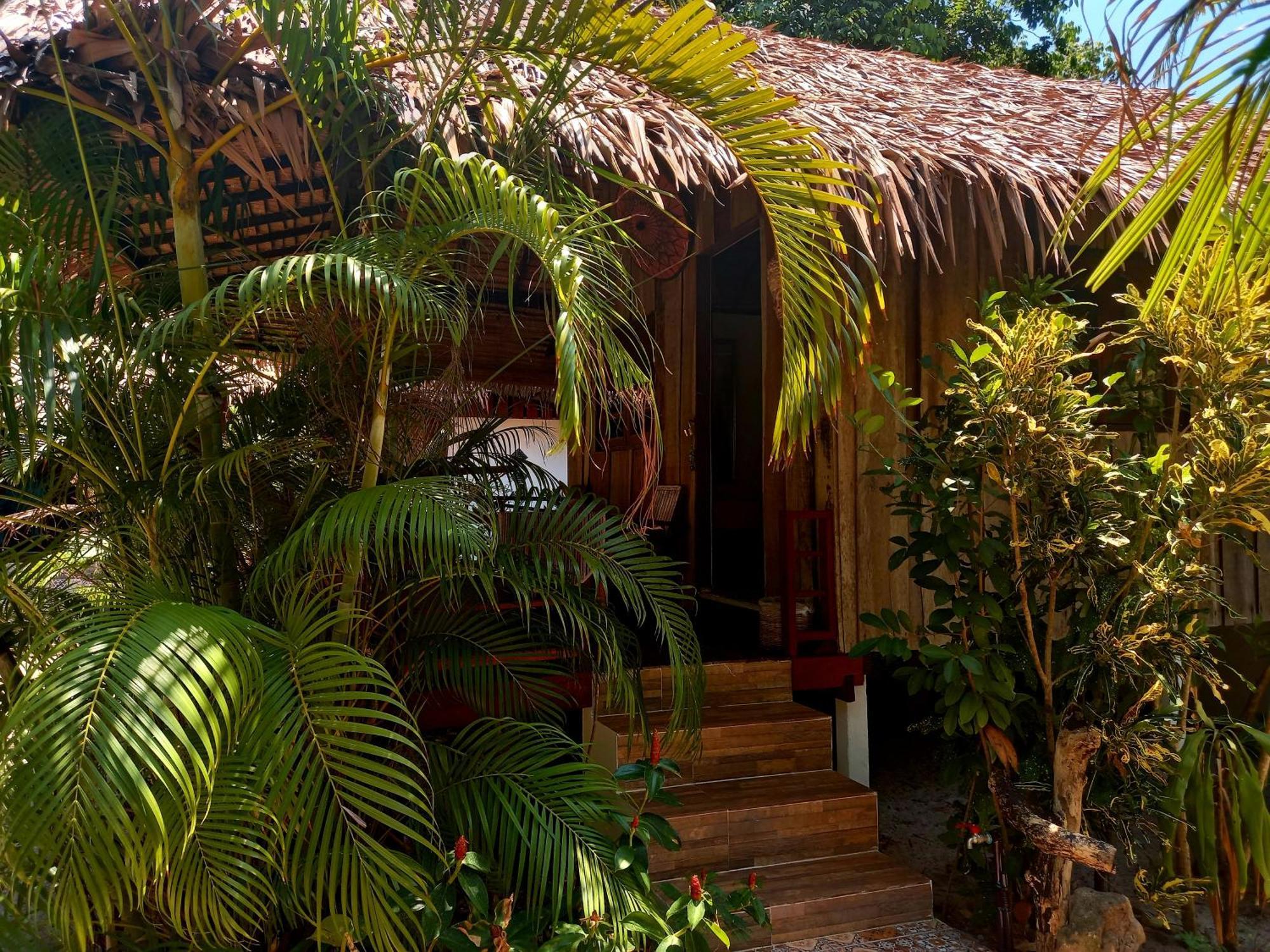 Sabai Sabai Beach Bungalows Koh Phayam Kamer foto