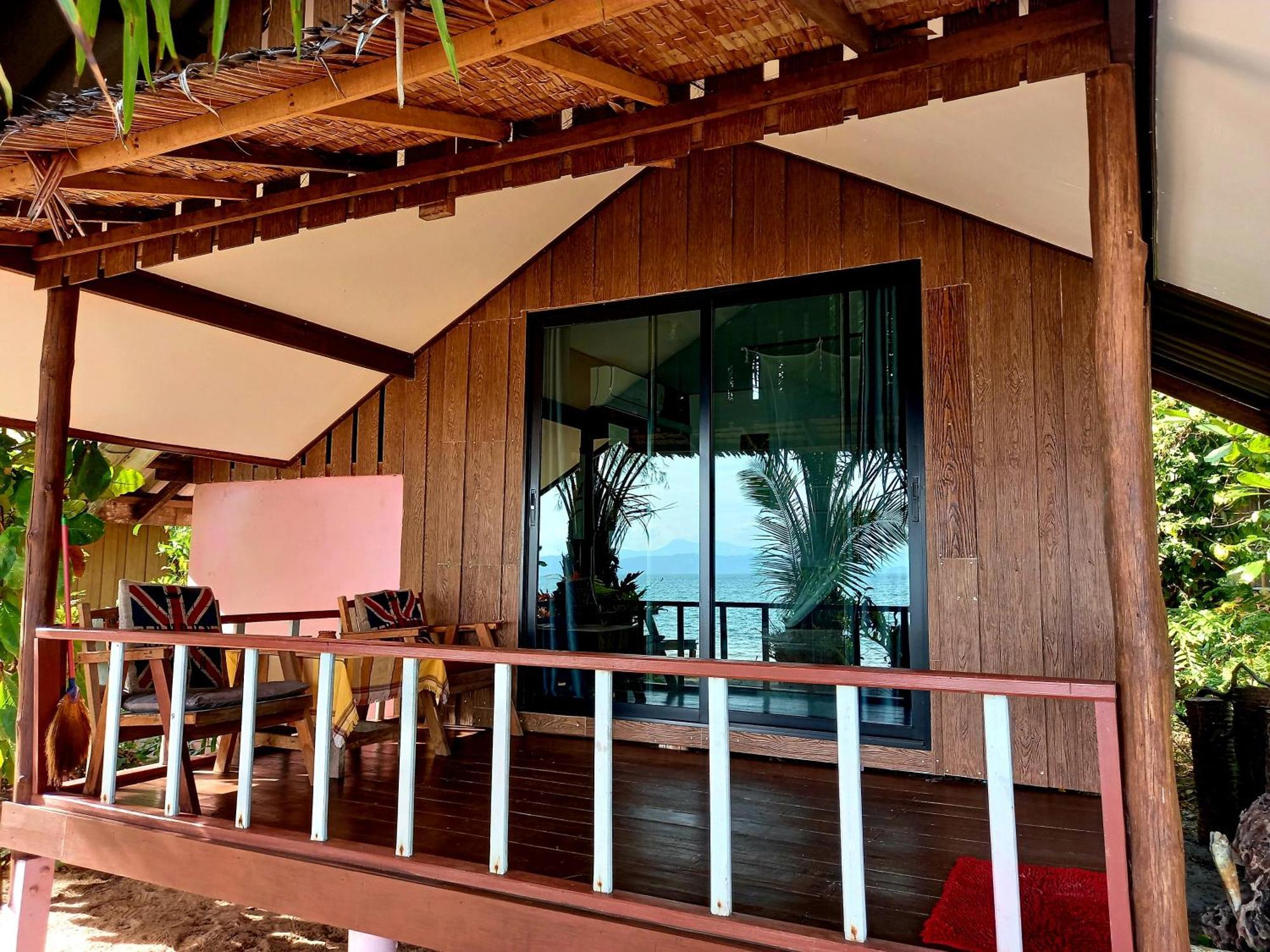 Sabai Sabai Beach Bungalows Koh Phayam Buitenkant foto