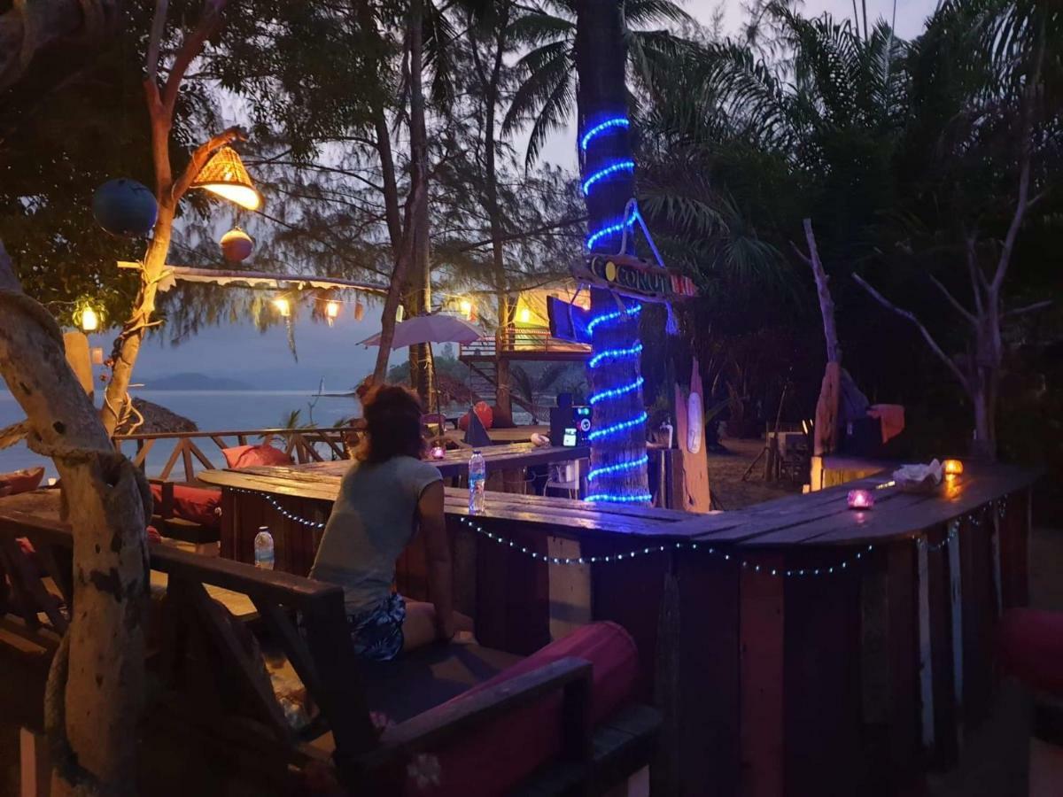 Sabai Sabai Beach Bungalows Koh Phayam Buitenkant foto
