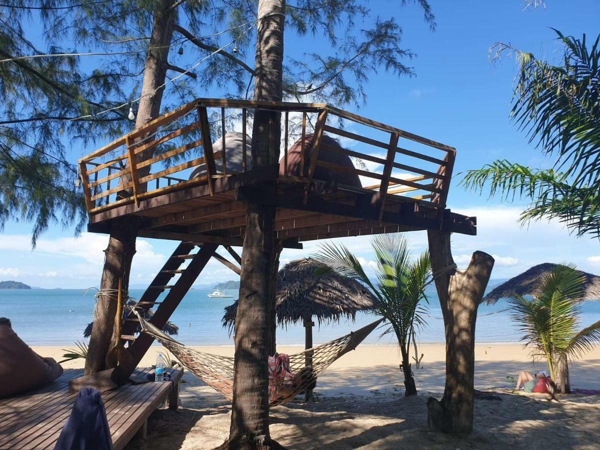 Sabai Sabai Beach Bungalows Koh Phayam Buitenkant foto