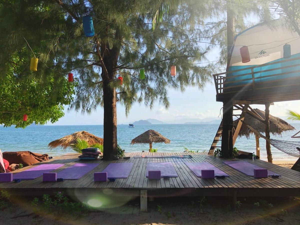 Sabai Sabai Beach Bungalows Koh Phayam Buitenkant foto
